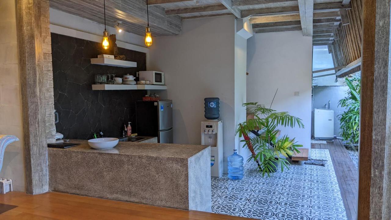 Villa Made East Σεμινιάκ Εξωτερικό φωτογραφία